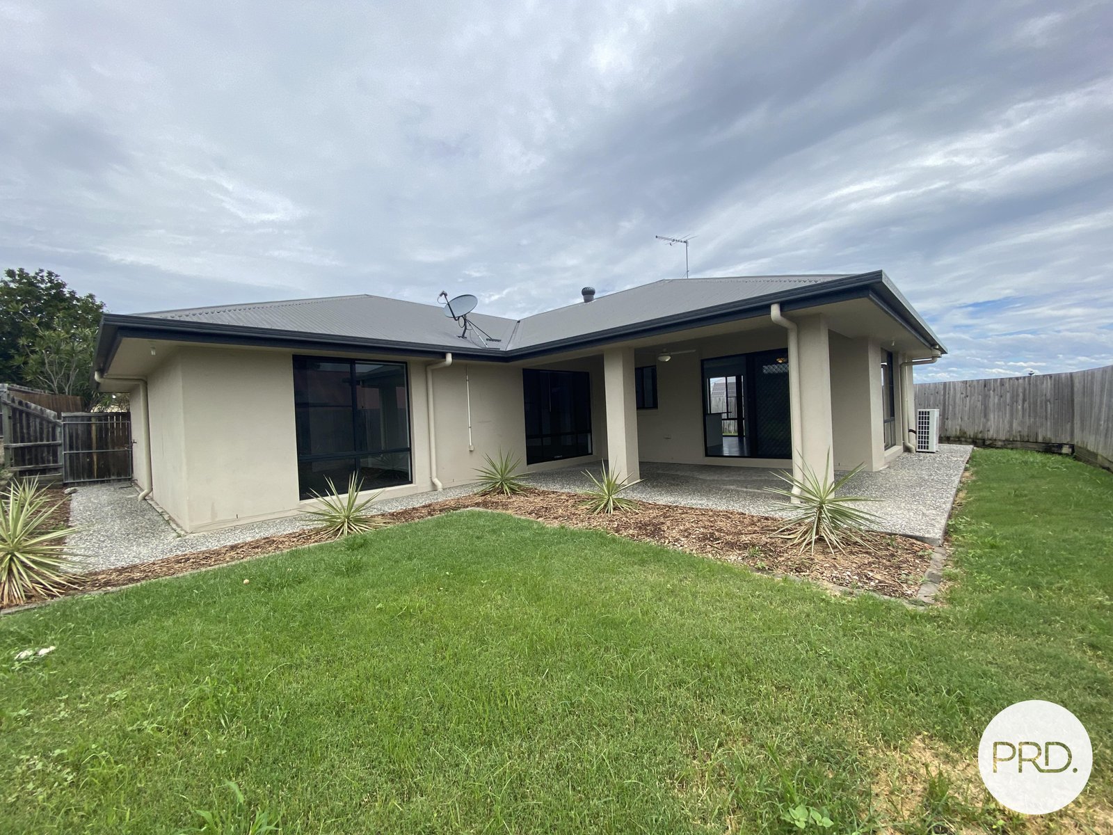 2 Birru Place ROSEWOOD 19