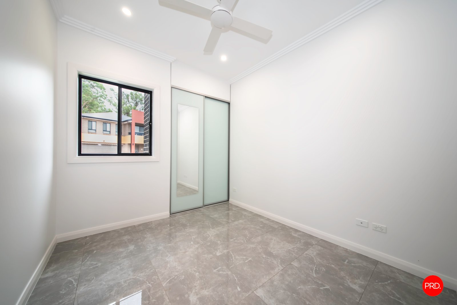2 Biscuit Street LEPPINGTON 9