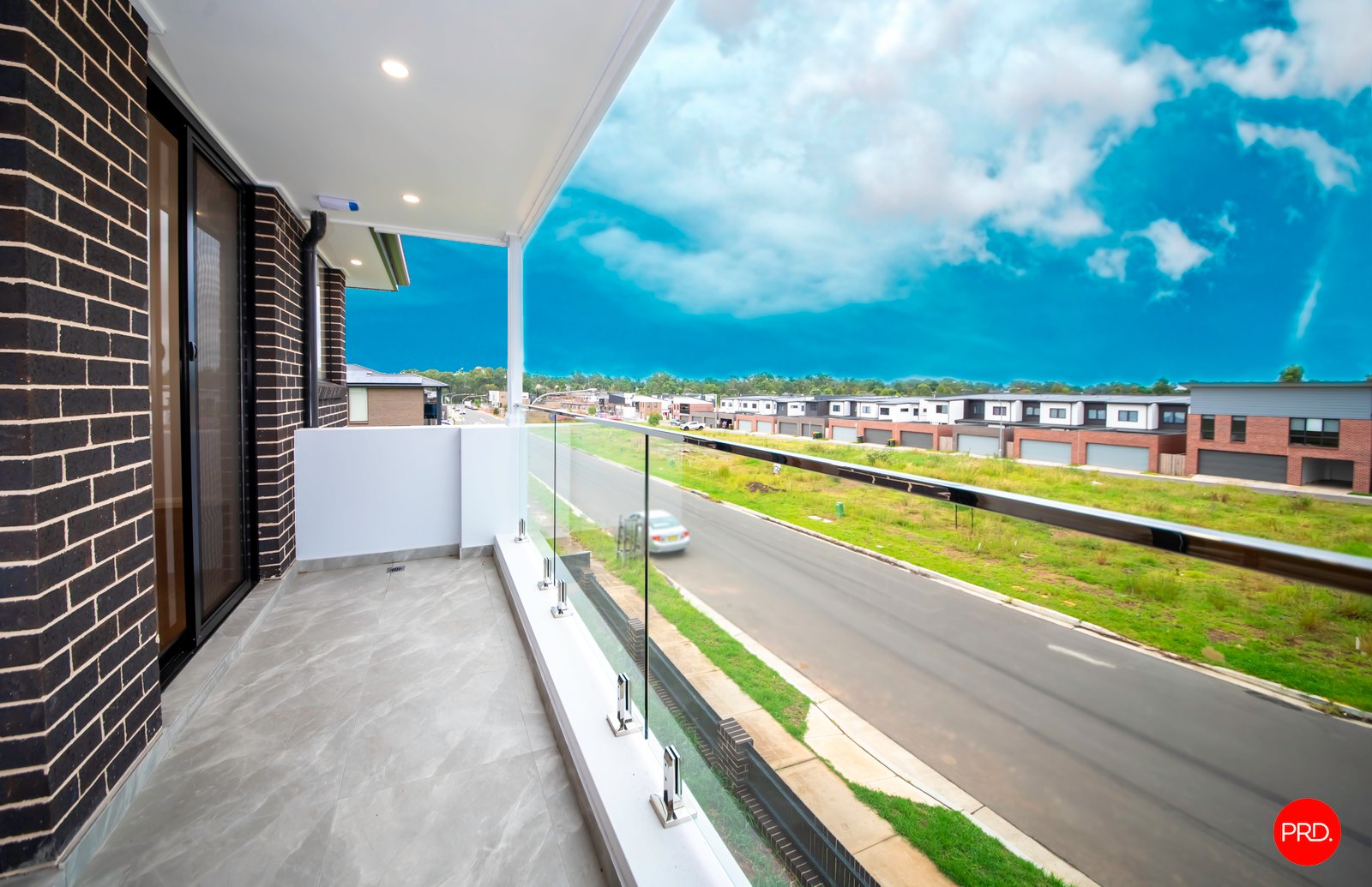 2 Biscuit Street LEPPINGTON 17