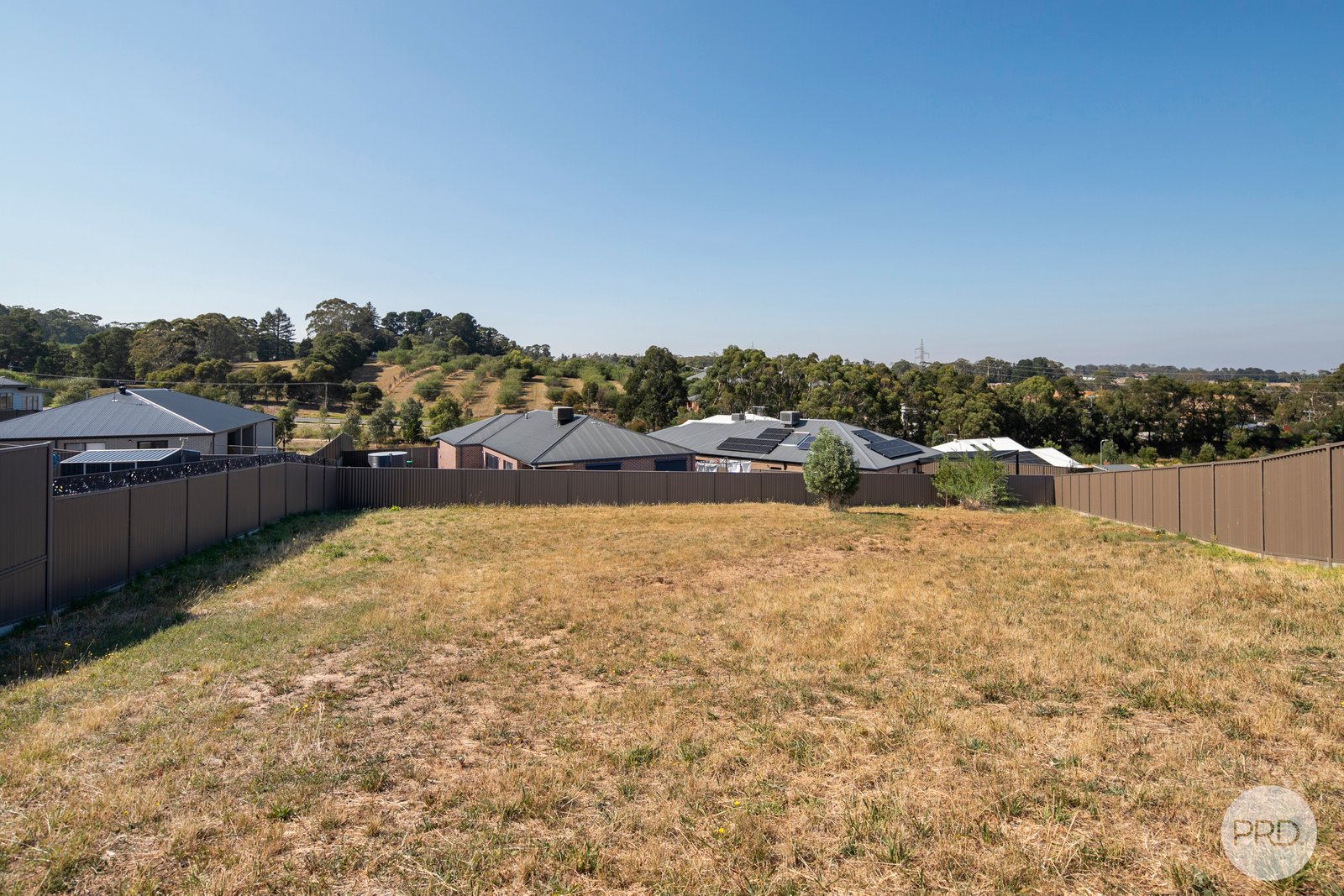 2 Bismark Court BROWN HILL 2