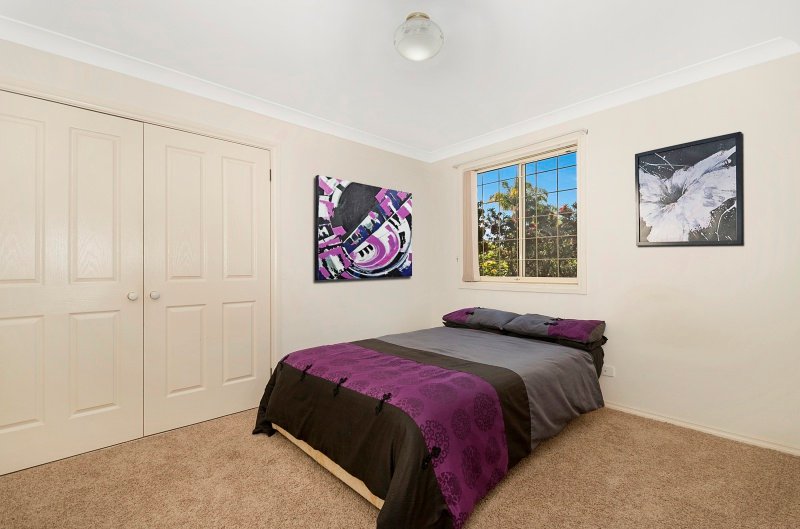 2 Blackbutt Crescent LAURIETON 9
