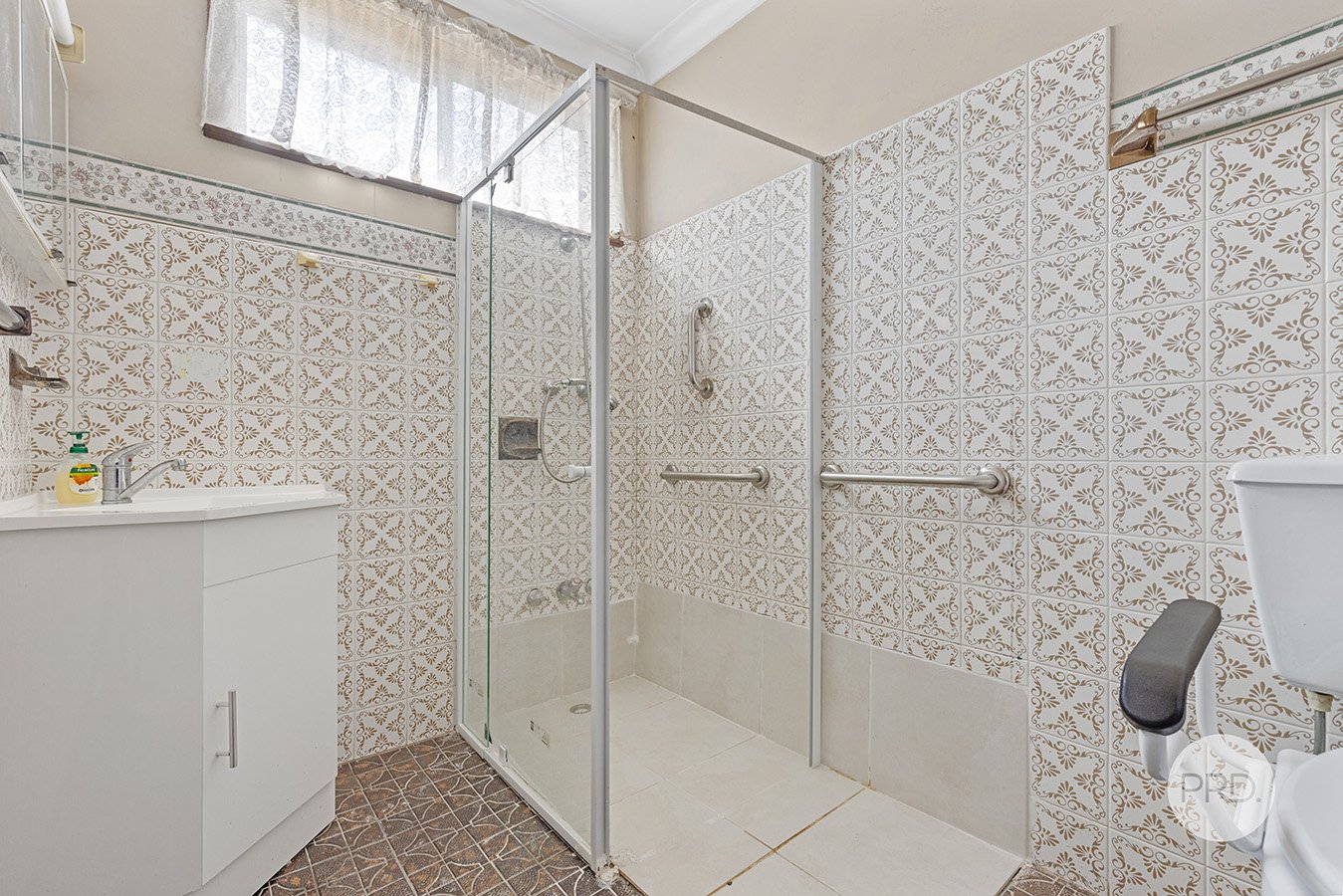 2 Blackshaw Avenue MORTDALE 5
