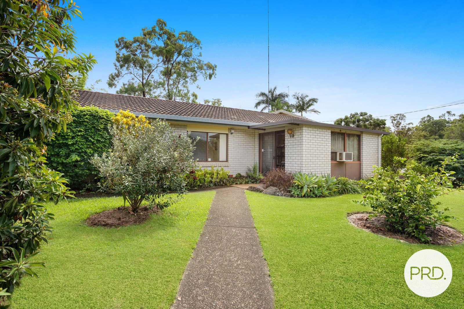 2 Blaxland Avenue MOLENDINAR 8