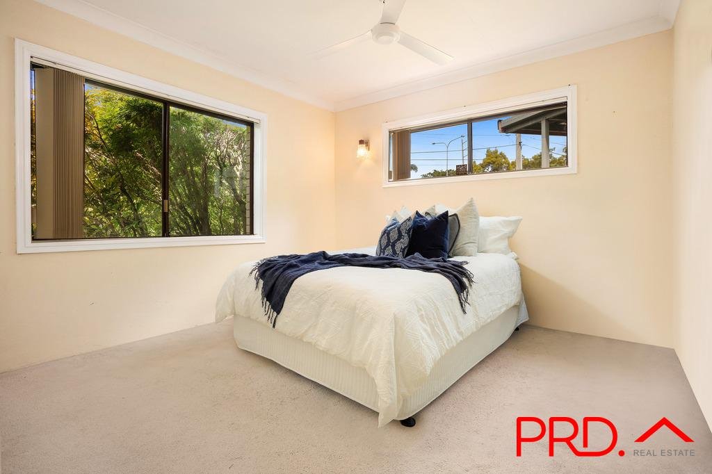 2 Blaxland Avenue MOLENDINAR 5
