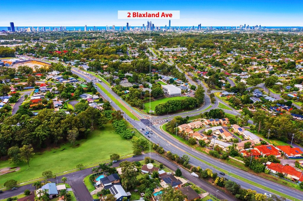 2 Blaxland Avenue MOLENDINAR 9