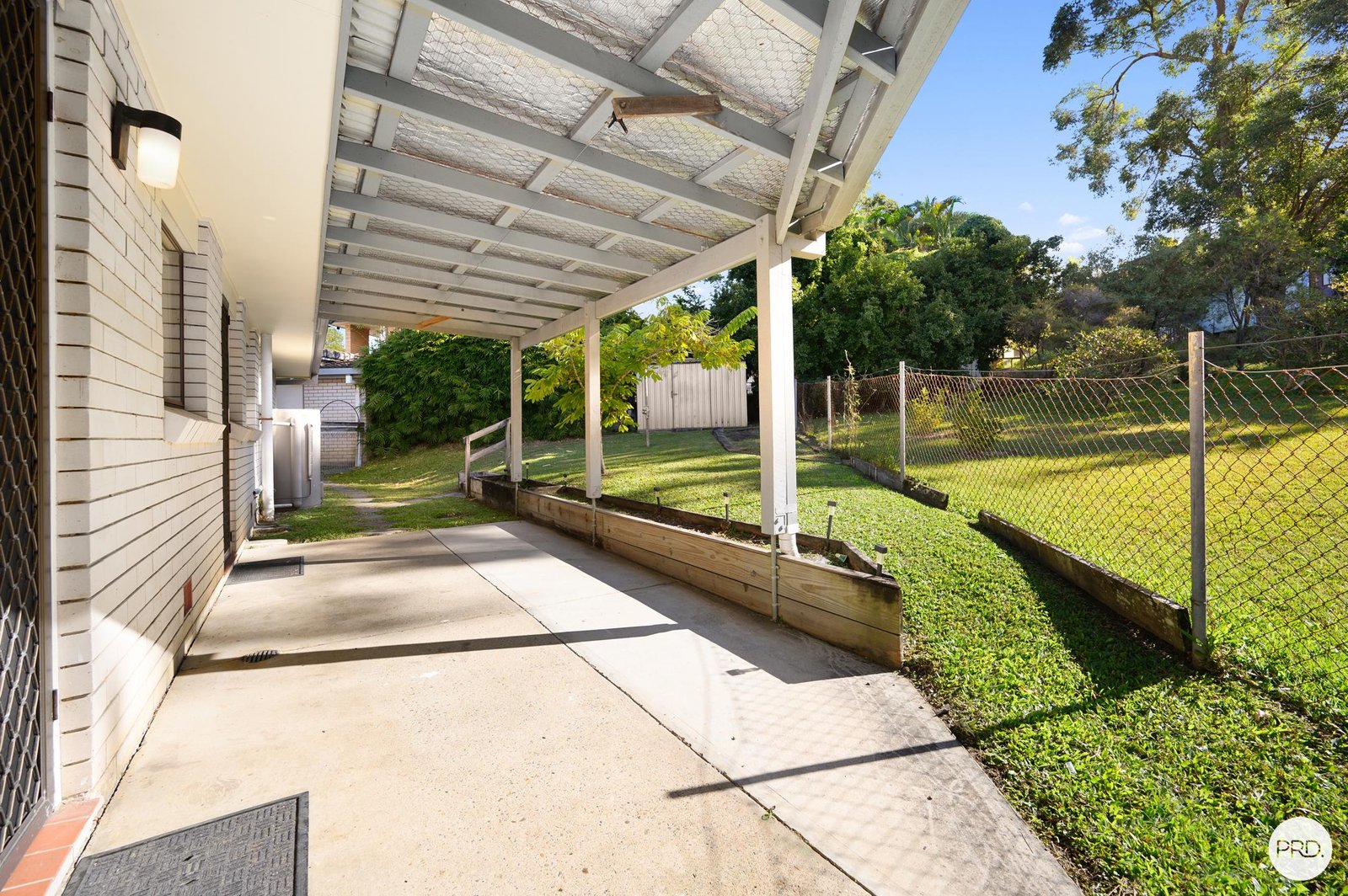2 Blaxland Avenue MOLENDINAR 11