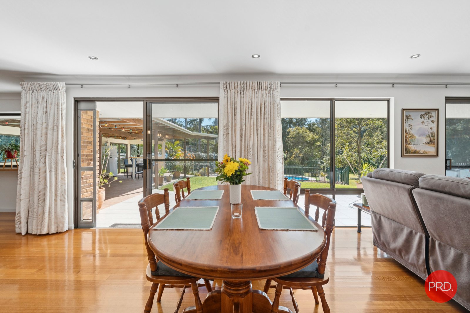 2 Bligh Drive BOAMBEE 6