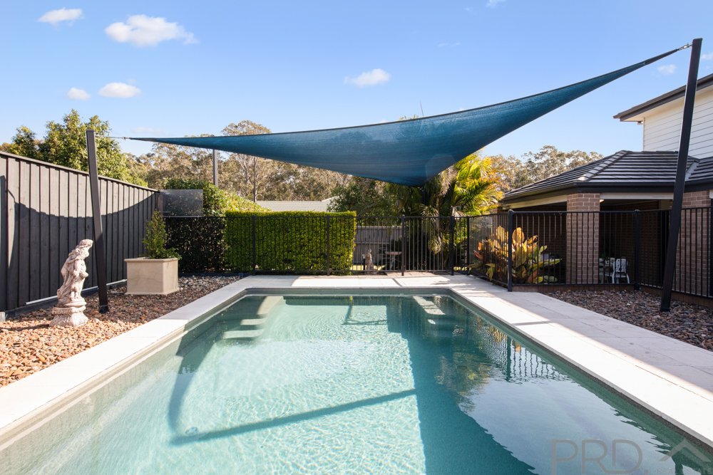 2 Bluestreak Way CHISHOLM 20