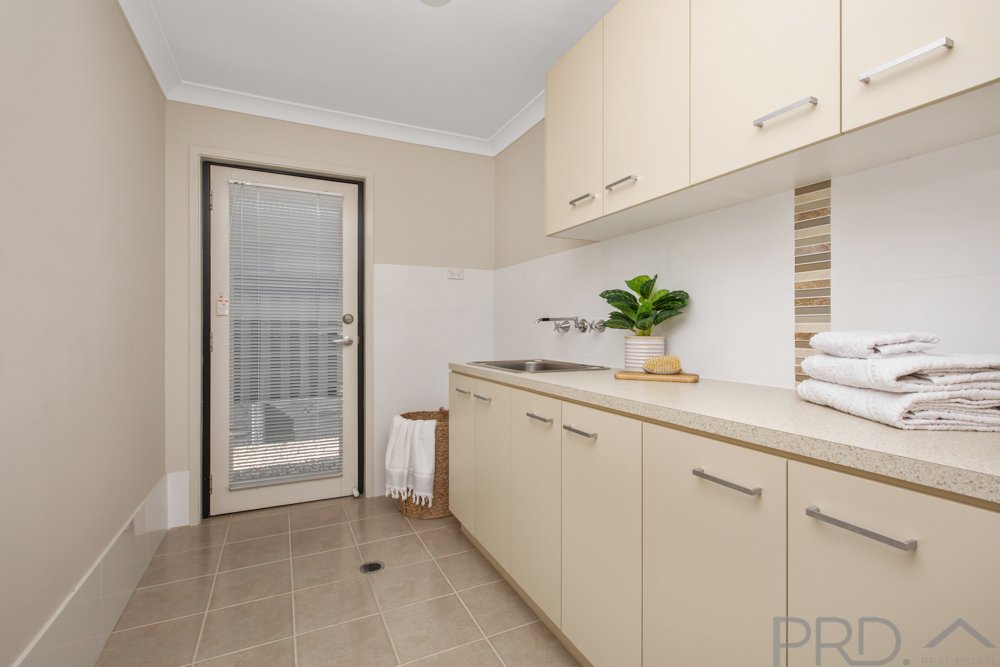 2 Bluestreak Way CHISHOLM 34