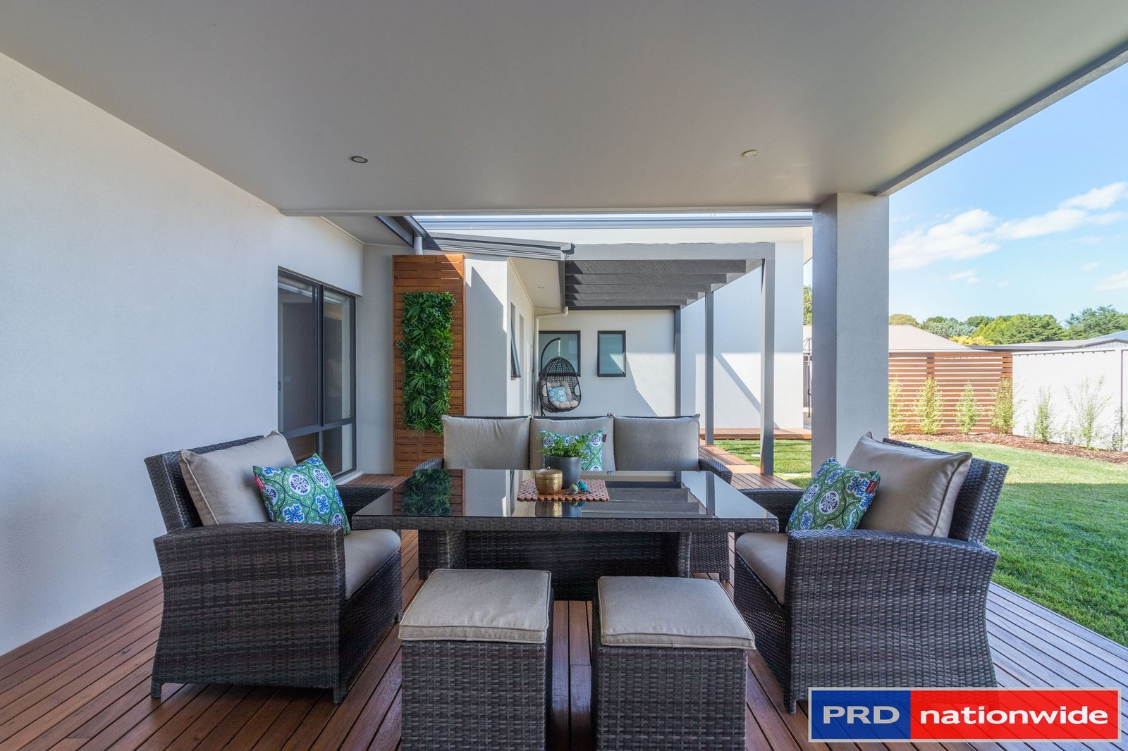 2 Bluskie Close BUNGENDORE 18