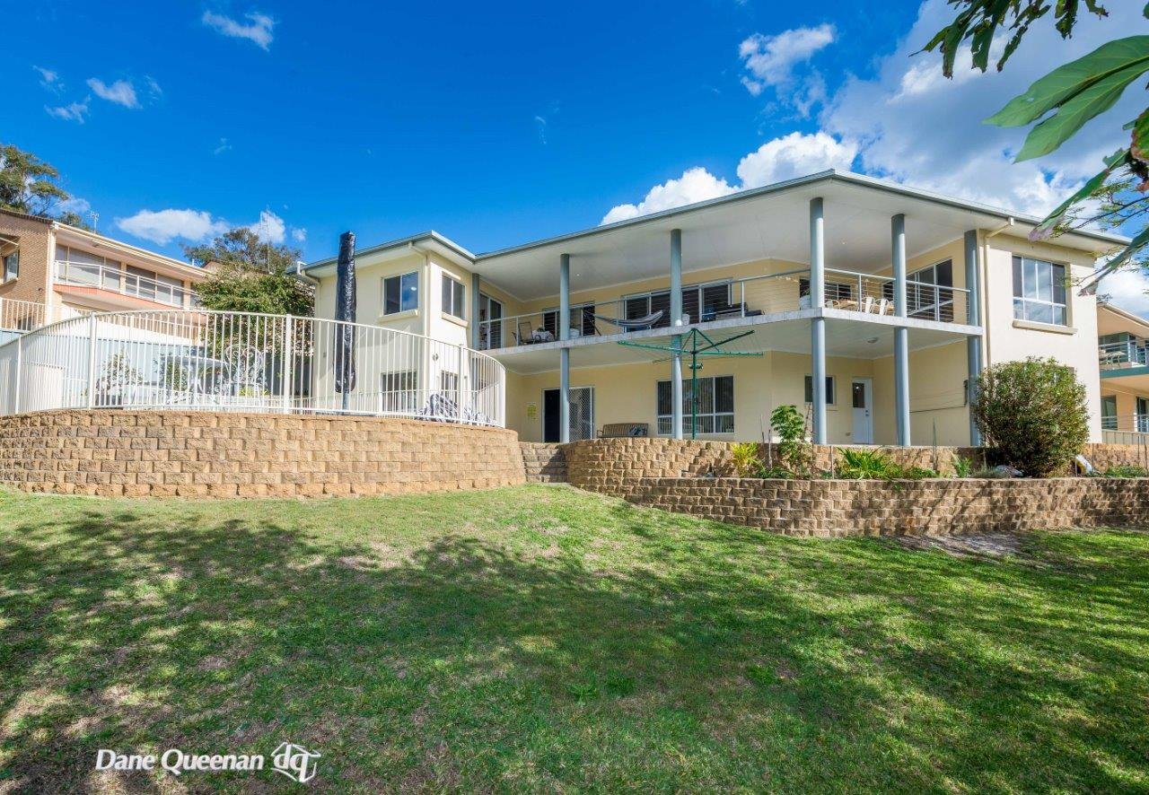 2 Bonito Street CORLETTE 5