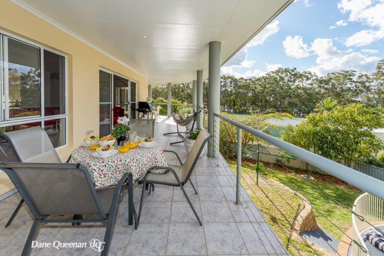 2 Bonito Street CORLETTE 18