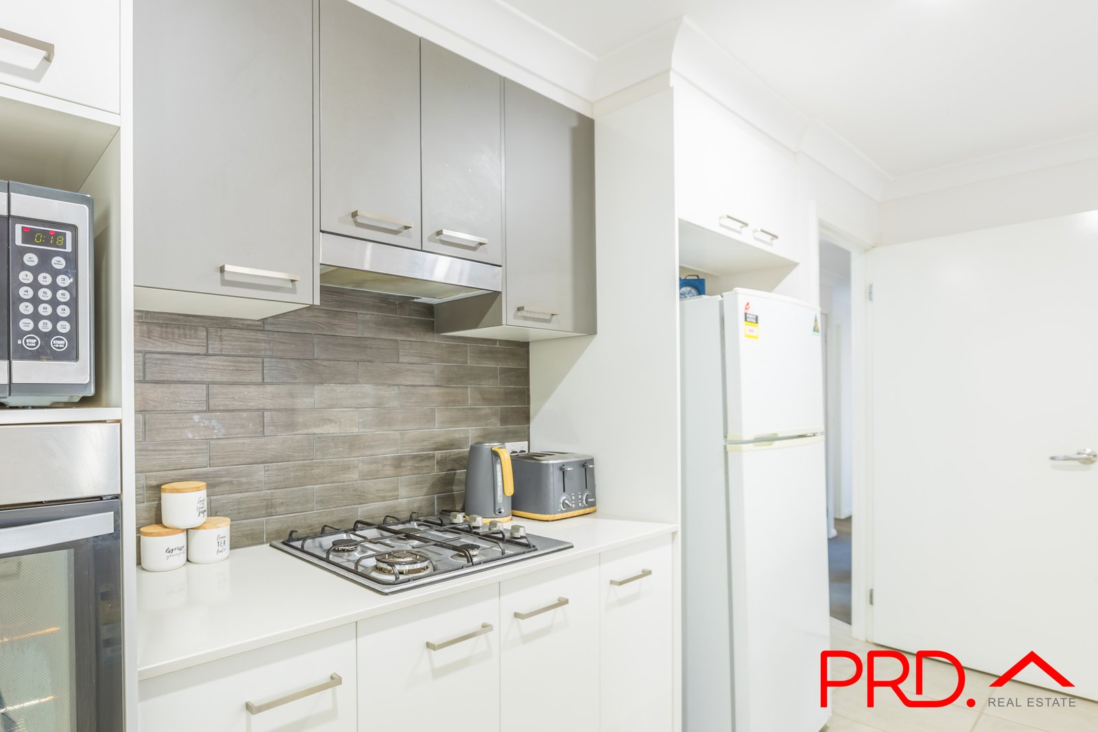 2 Borrowdale Close TAMWORTH 6