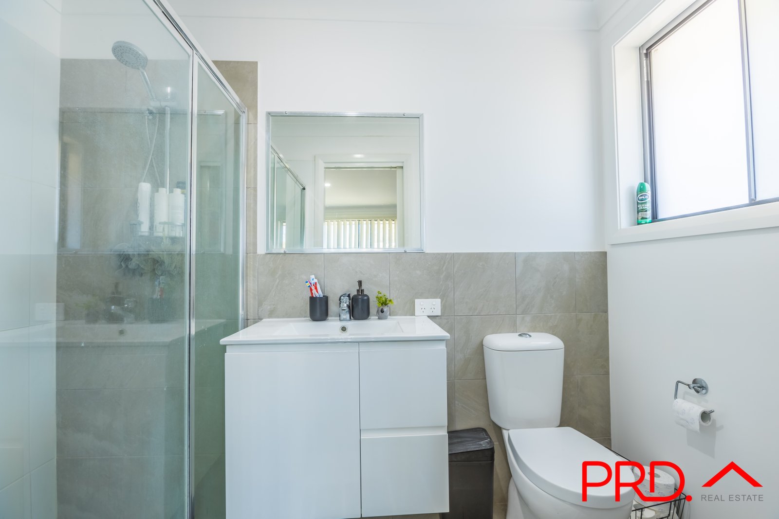 2 Borrowdale Close TAMWORTH 10