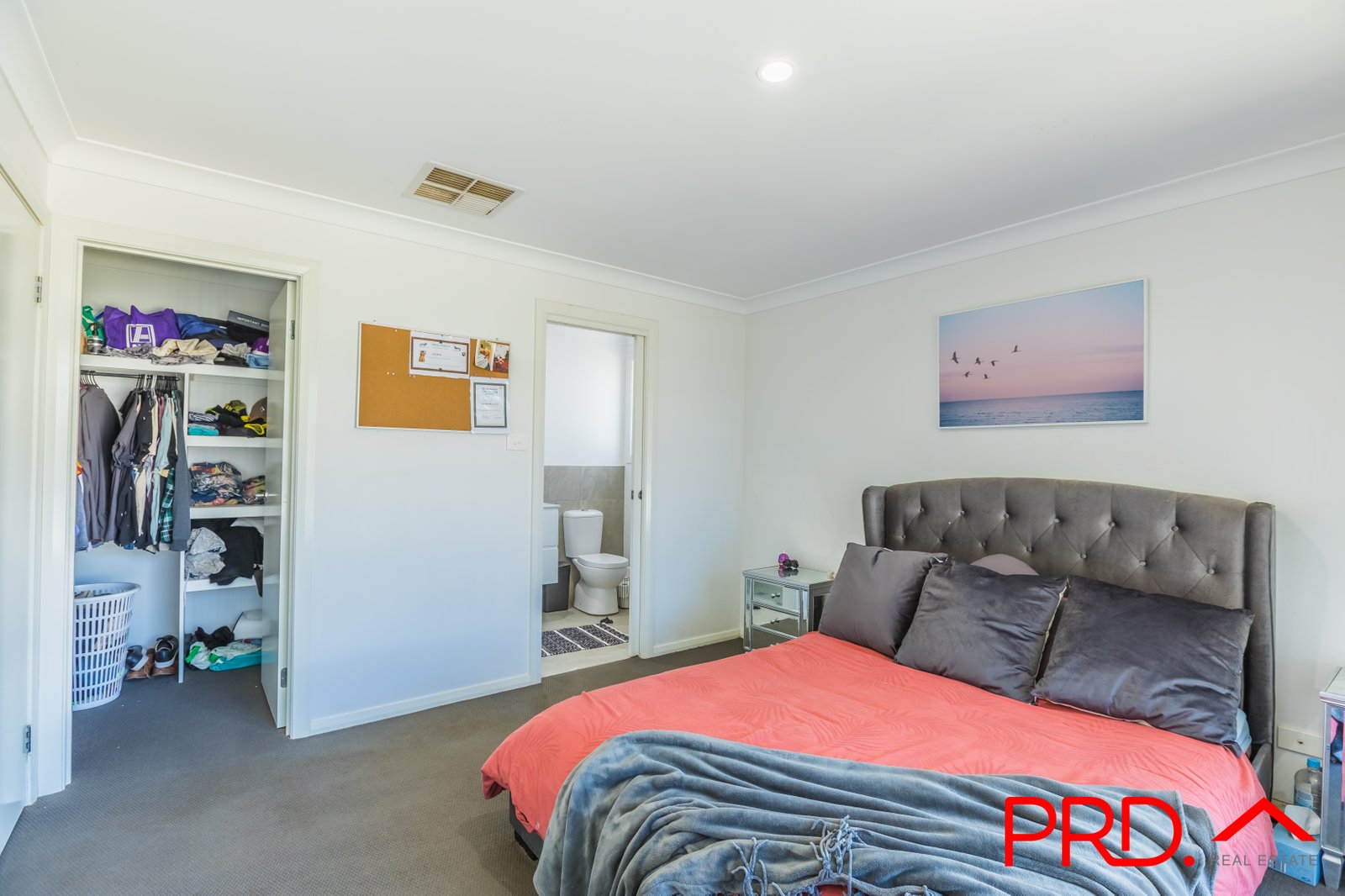 2 Borrowdale Close TAMWORTH 12