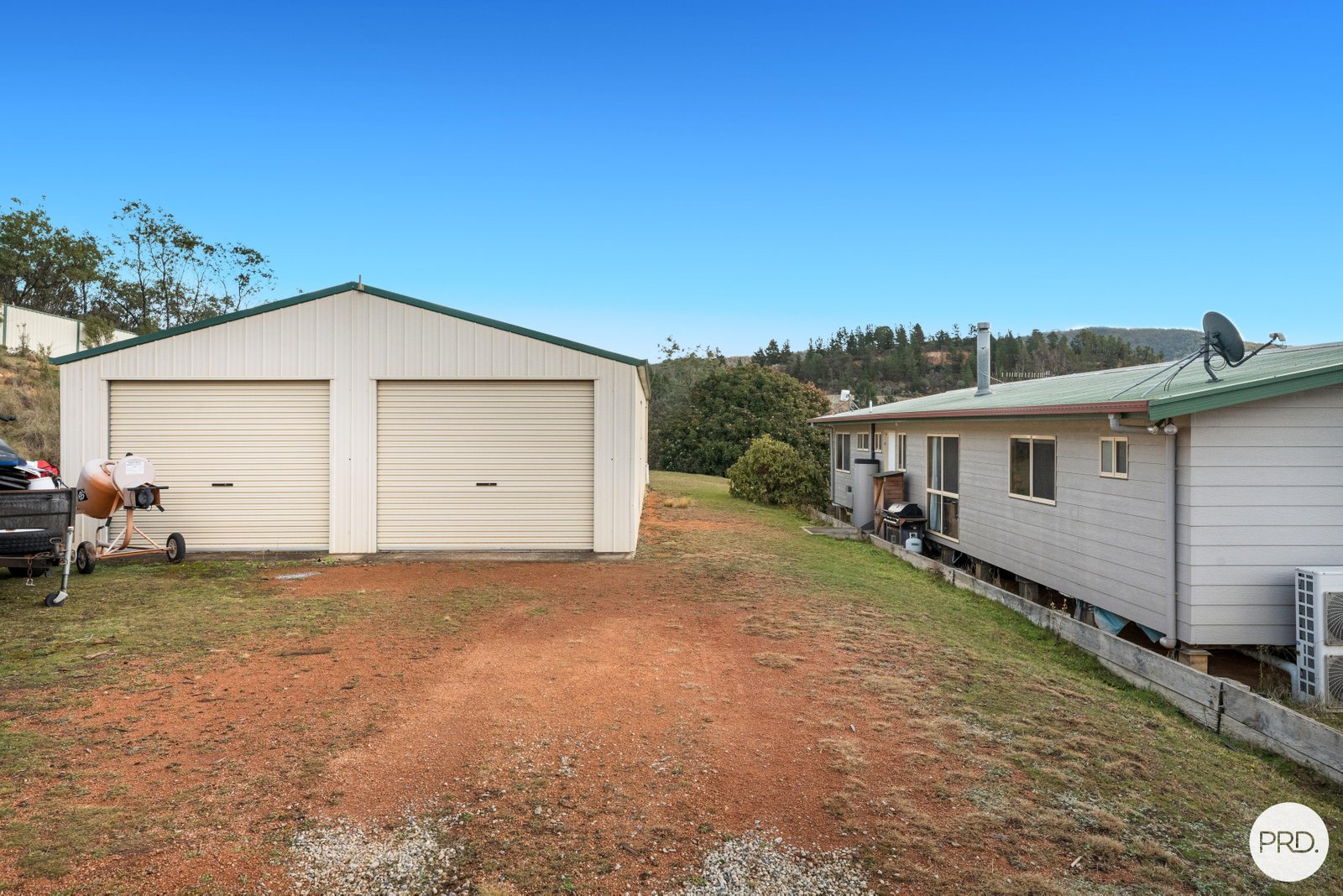 2 Braidwood Road CAPTAINS FLAT 15