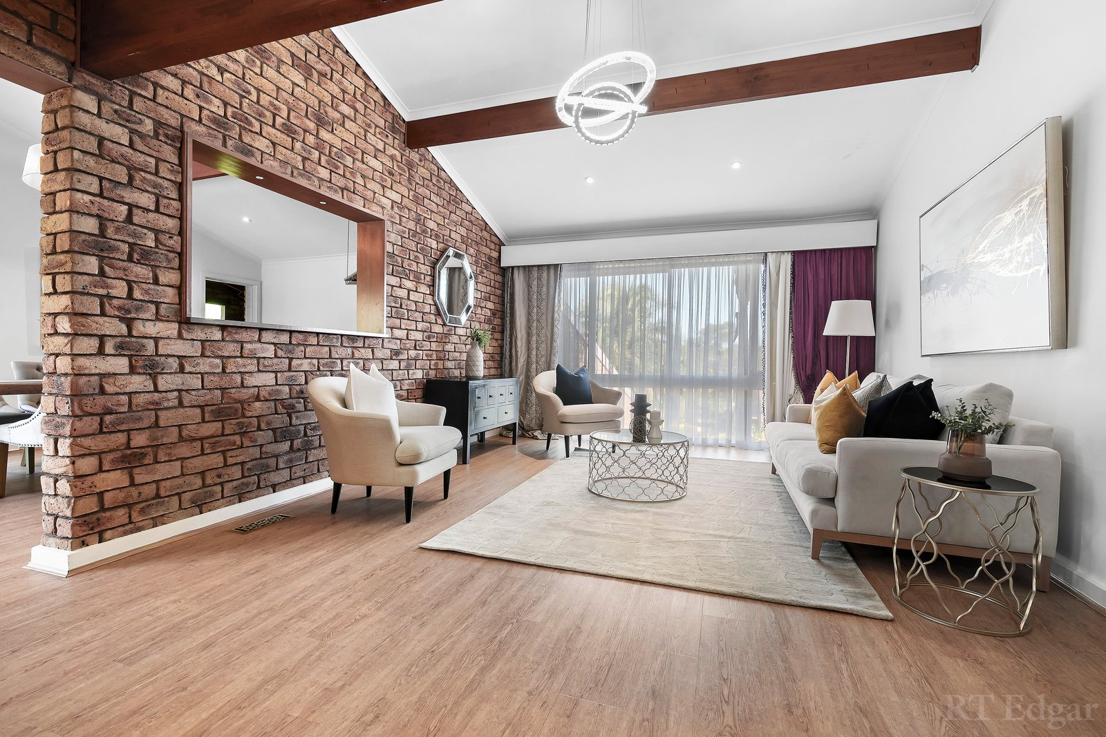 Real Estate and Property in 2 Bramber Court, Templestowe, VIC