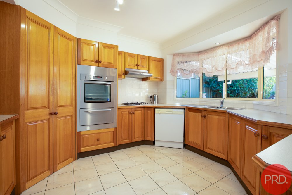 2 Brampton Close ASHTONFIELD 4