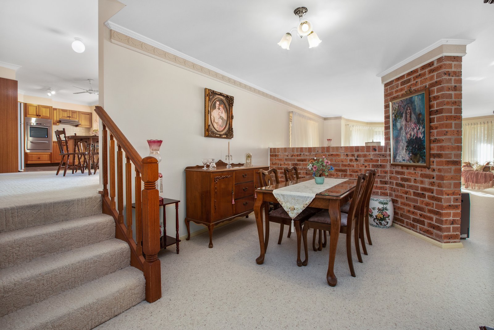 2 Brampton Close ASHTONFIELD 7