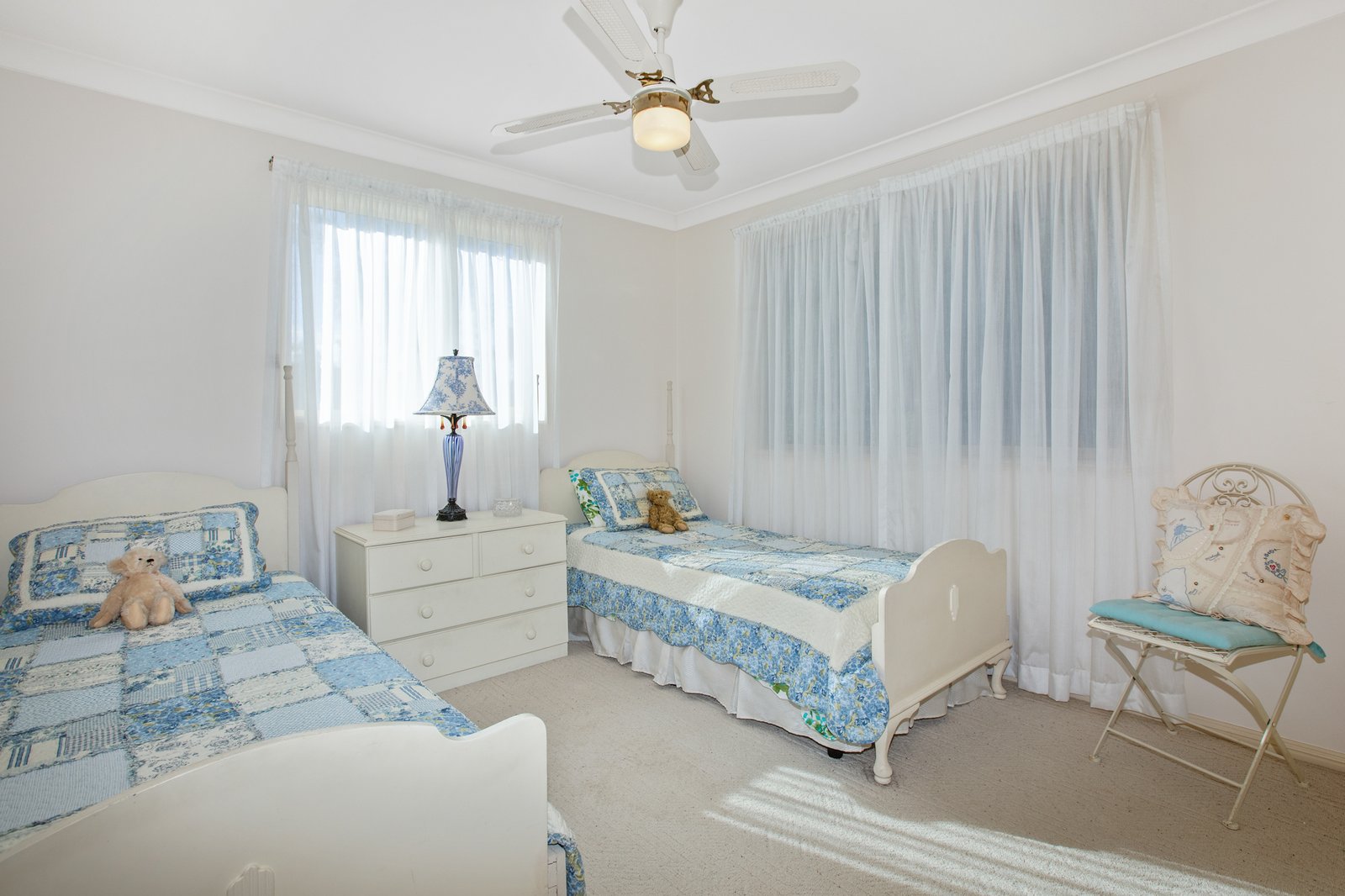 2 Brampton Close ASHTONFIELD 14