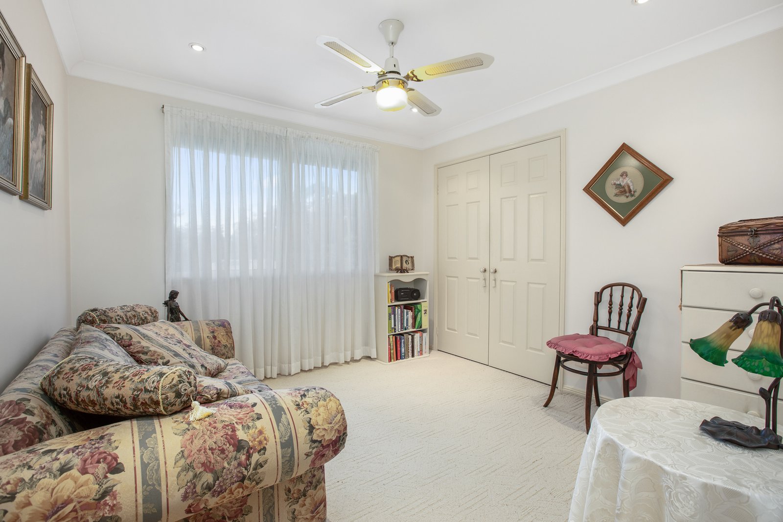 2 Brampton Close ASHTONFIELD 15