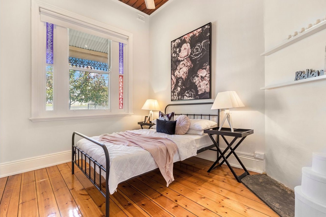 2 Breen Street QUARRY HILL 10