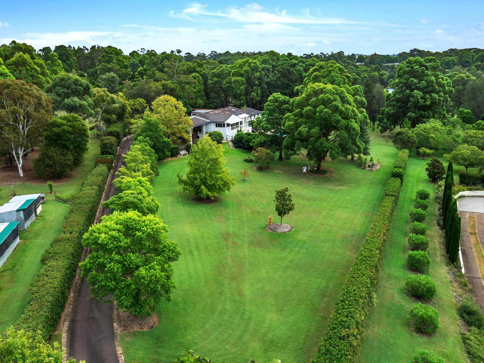 2 Brompton Close BOLWARRA HEIGHTS 1