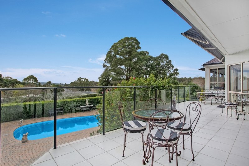 2 Brompton Close BOLWARRA HEIGHTS 11