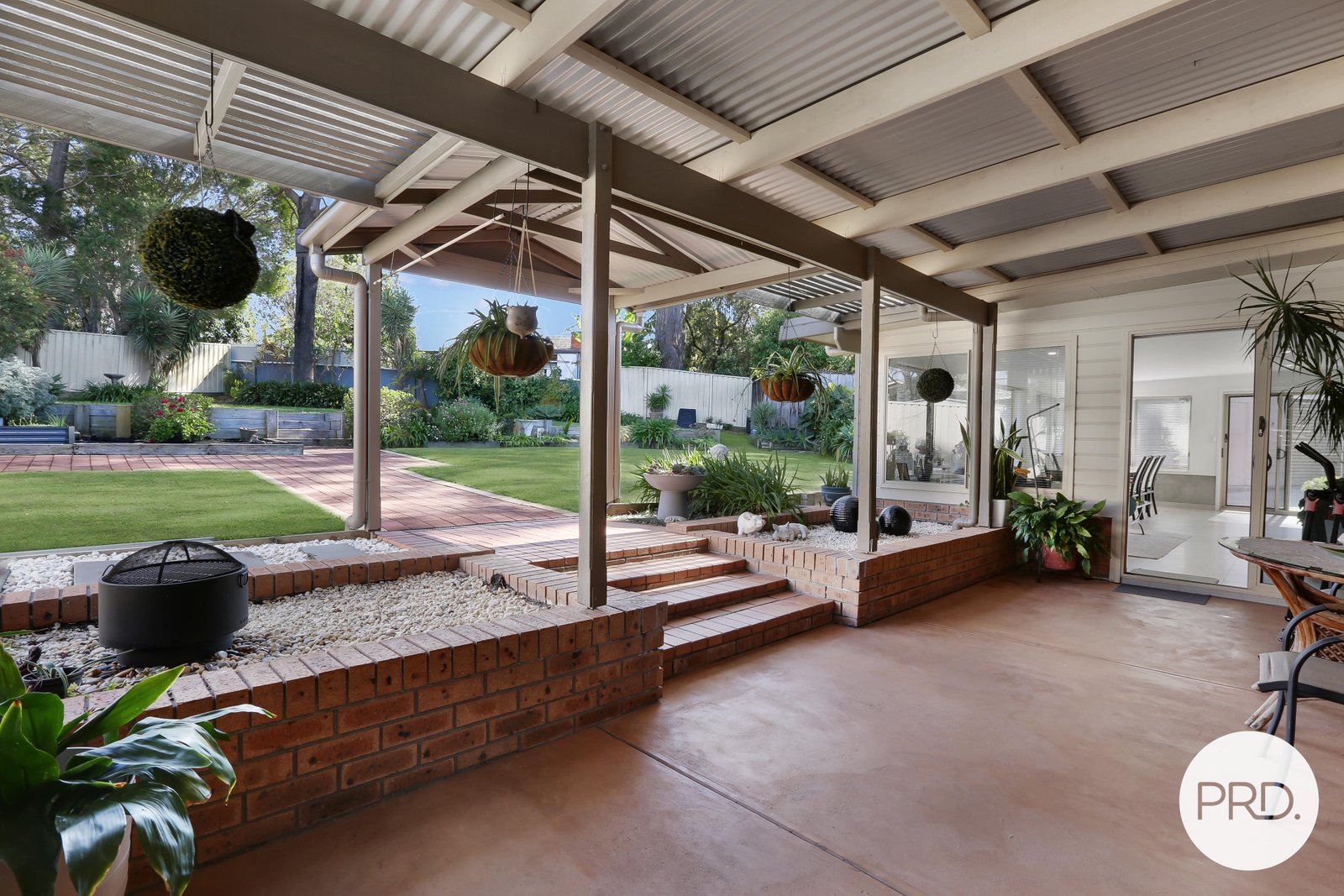 2 Brook Street DAPTO 12