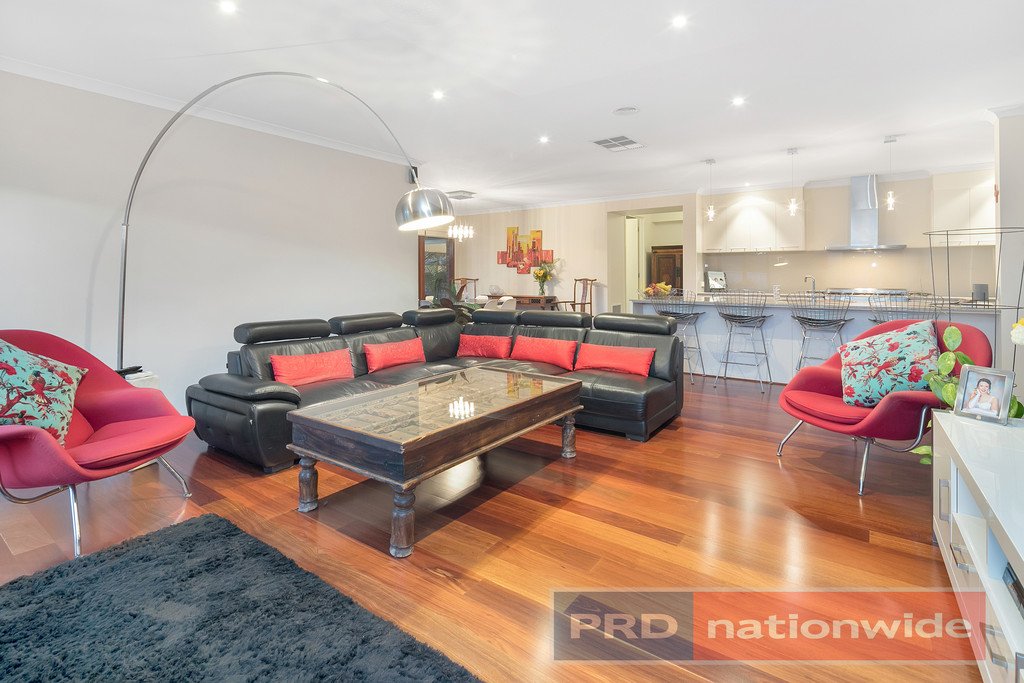 2 Brooklyn Court BROWN HILL 11