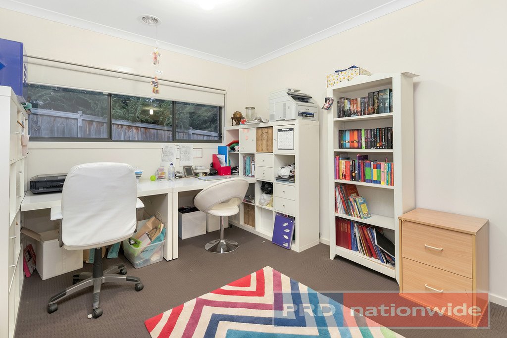 2 Brooklyn Court BROWN HILL 19