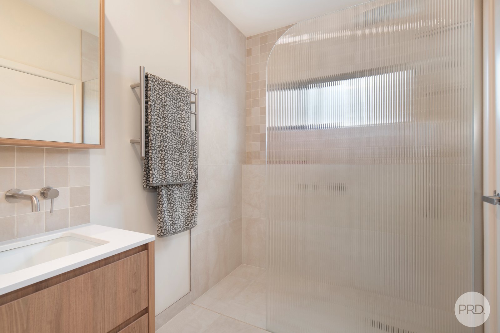 2 Broomfield Road CRESWICK 12