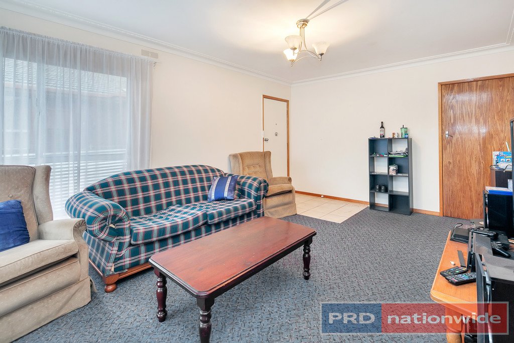 2 Brophy Street BROWN HILL 3