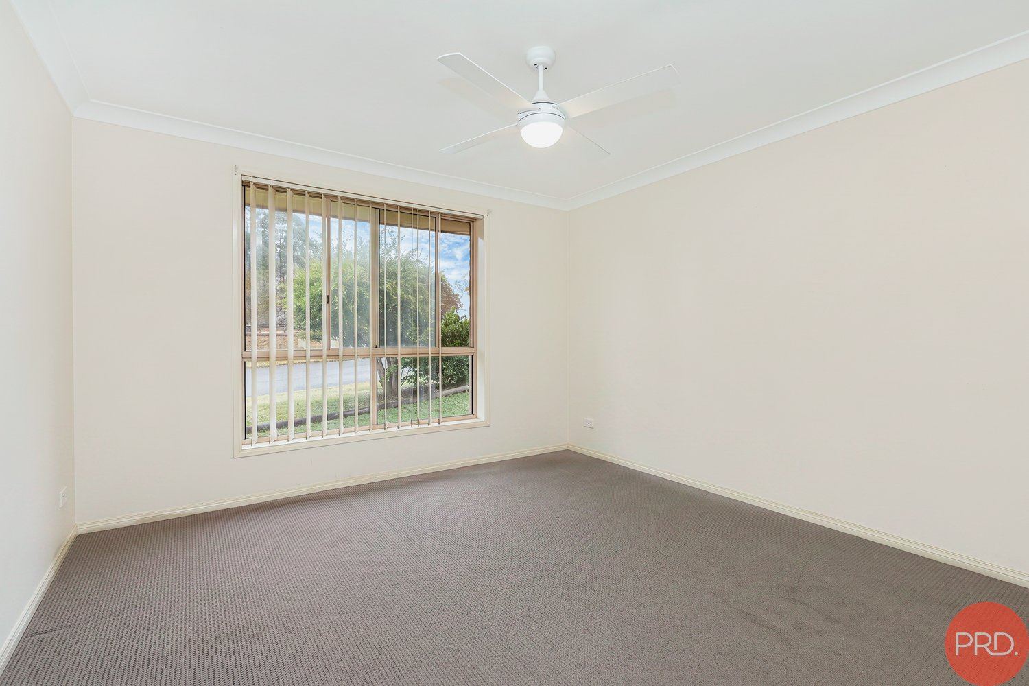 2 Budgeree Drive ABERGLASSLYN 10