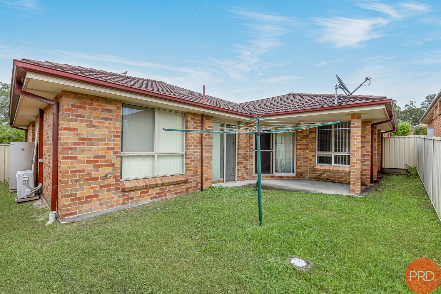 2 Budgeree Drive ABERGLASSLYN 17