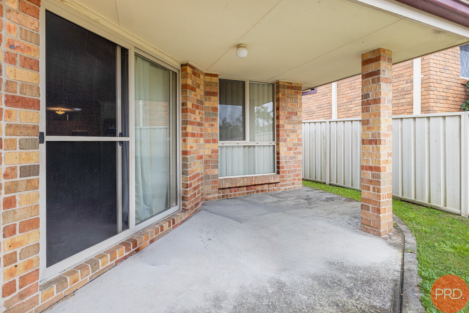 2 Budgeree Drive ABERGLASSLYN 19