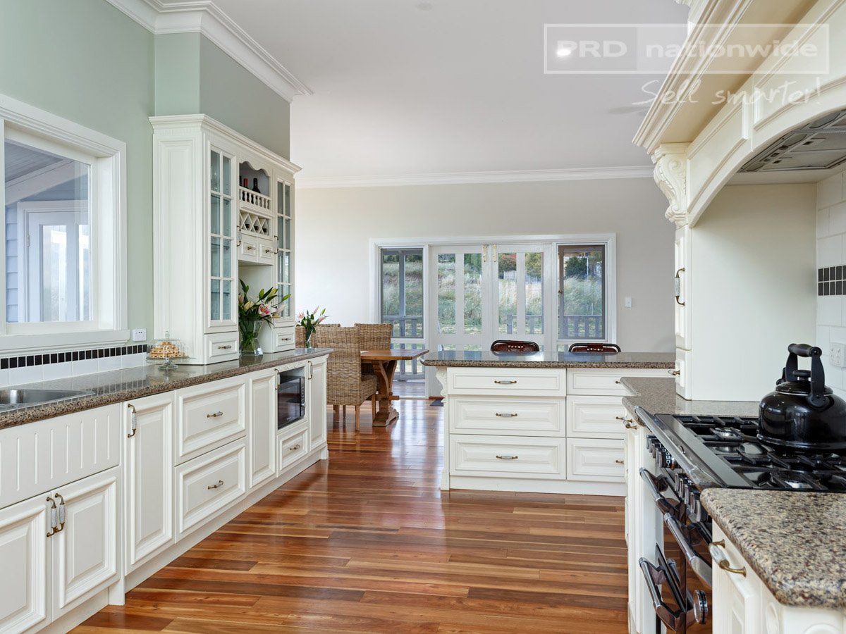 2 Bursaria Place SPRINGVALE 5