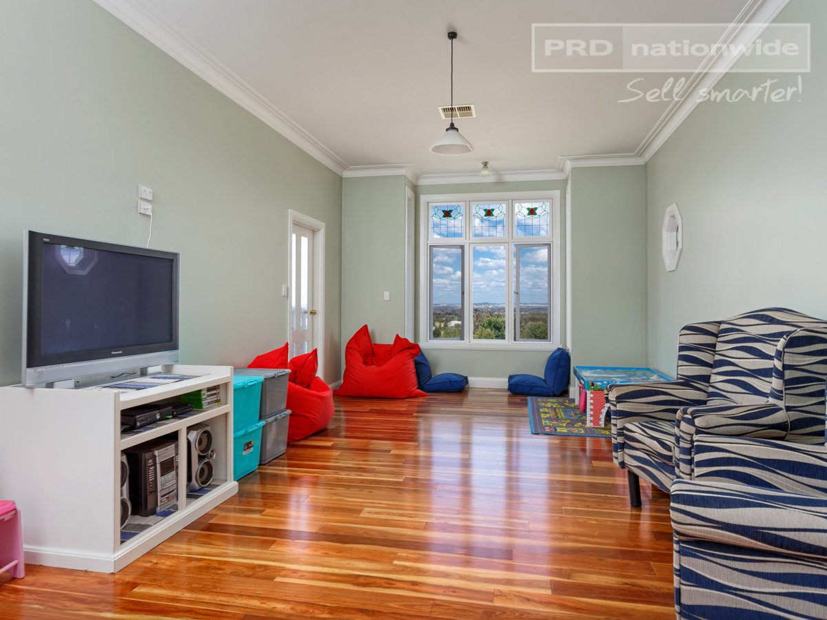 2 Bursaria Place SPRINGVALE 10