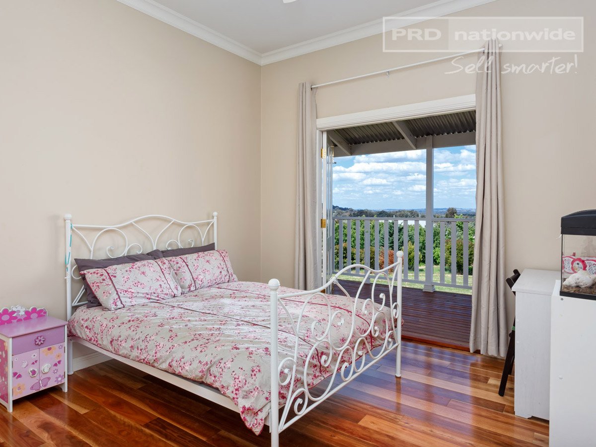 2 Bursaria Place SPRINGVALE 11