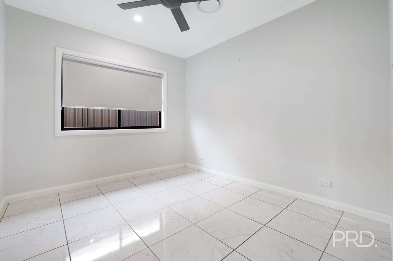 2 Bushland Avenue TAMWORTH 4