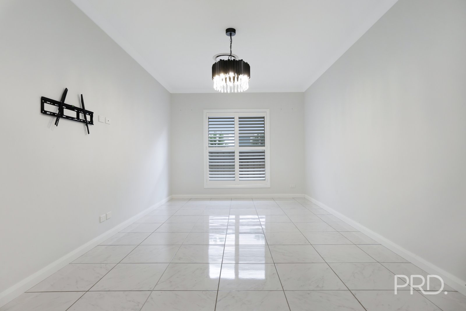 2 Bushland Avenue TAMWORTH 6