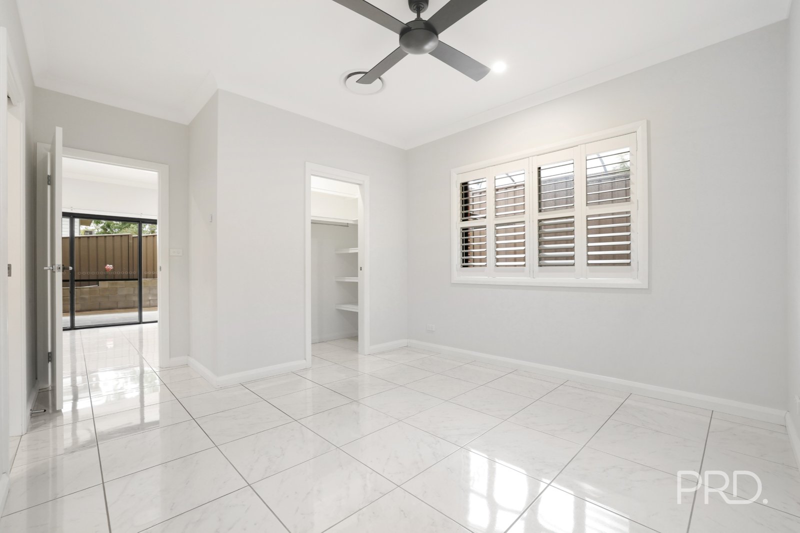 2 Bushland Avenue TAMWORTH 12