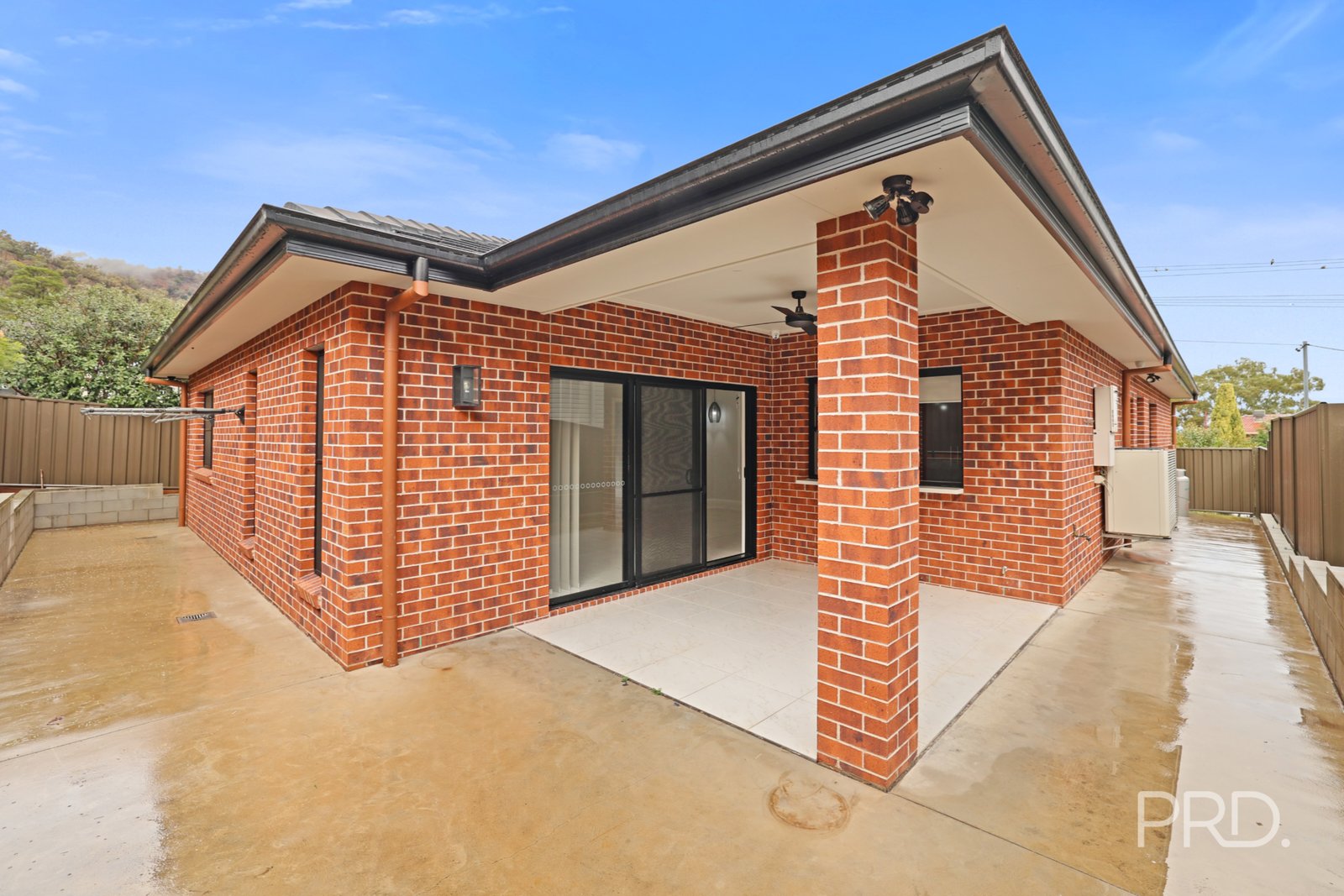 2 Bushland Avenue TAMWORTH 15