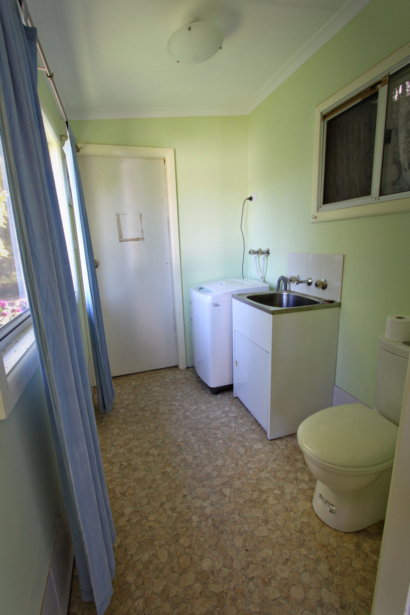 2 Byatt Street TUMBARUMBA 13