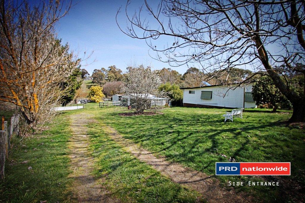 2 Byatt Street TUMBARUMBA 16