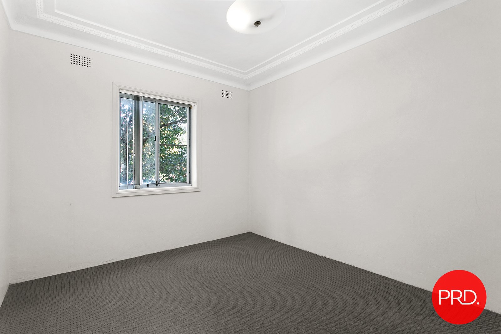 2 Cadia Street KOGARAH 11