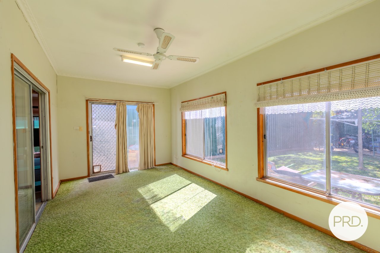 2 Campbell Grove MILDURA 6