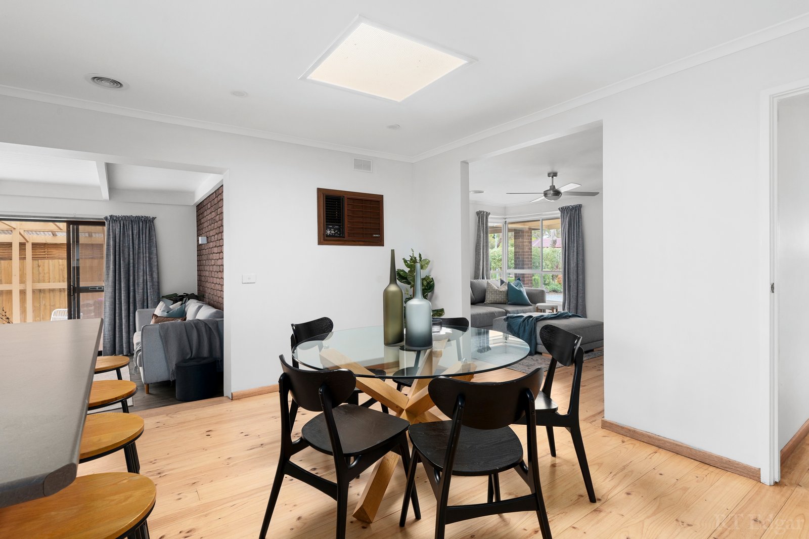 Real Estate and Property in 2 Carbine Court, Mill Park, VIC