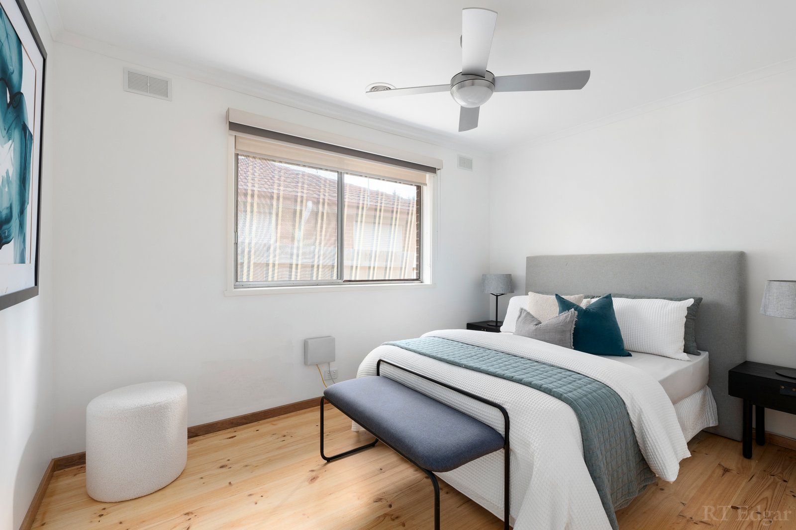 Real Estate and Property in 2 Carbine Court, Mill Park, VIC