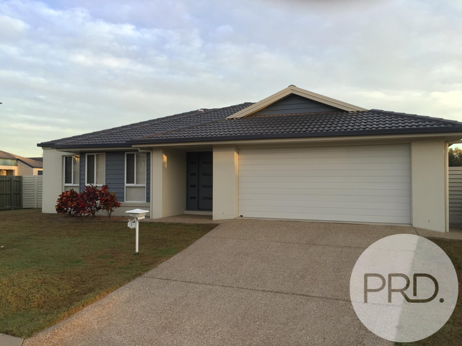 2 Carbis Street NUDGEE 1